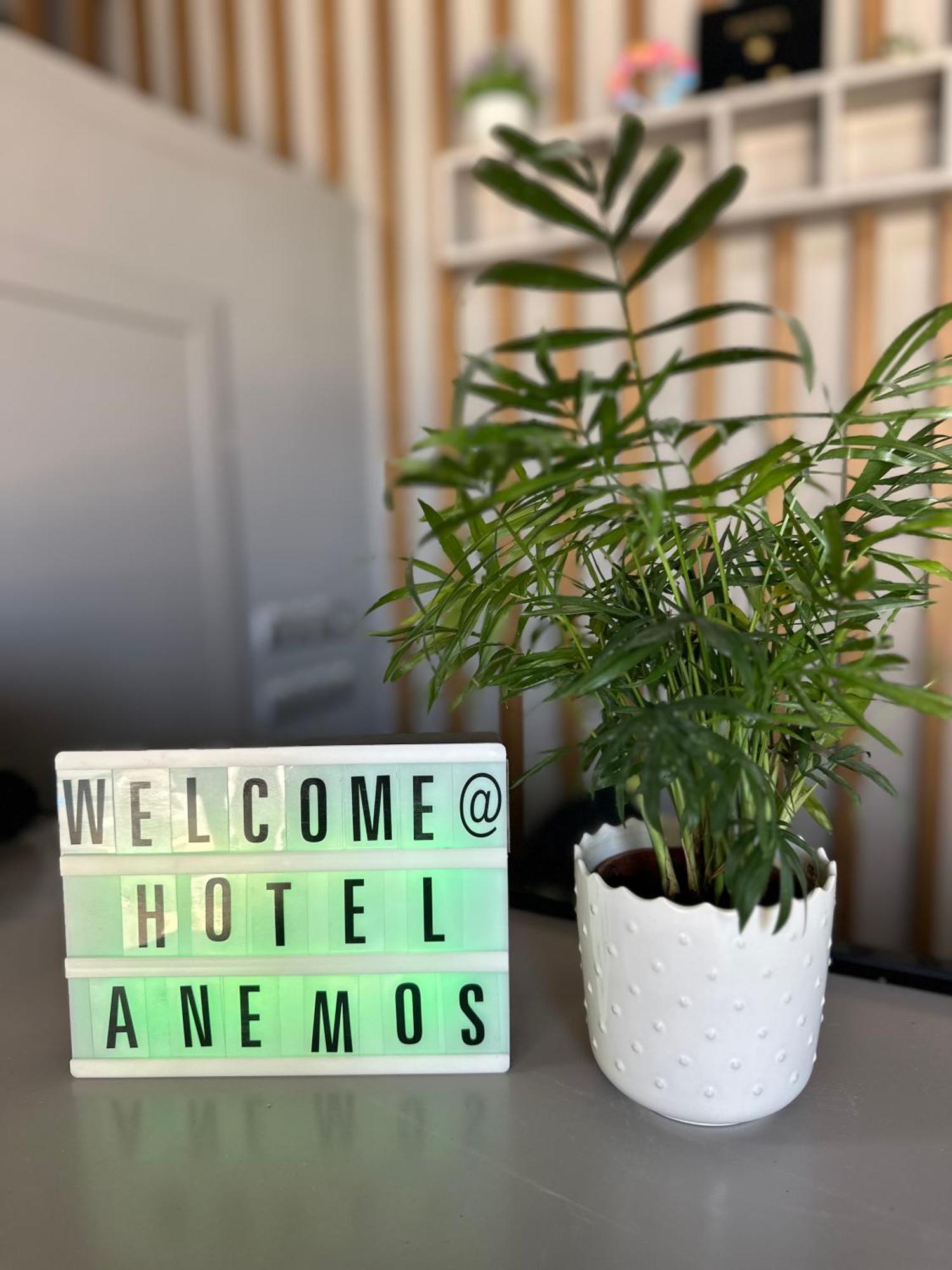 Hotel Anemos Agía Triáda Esterno foto